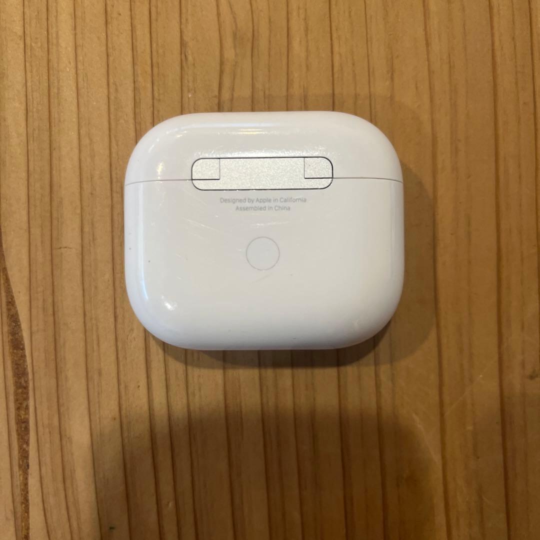 AirPods 第3世代 本体 ホワイト 充電ケース付き