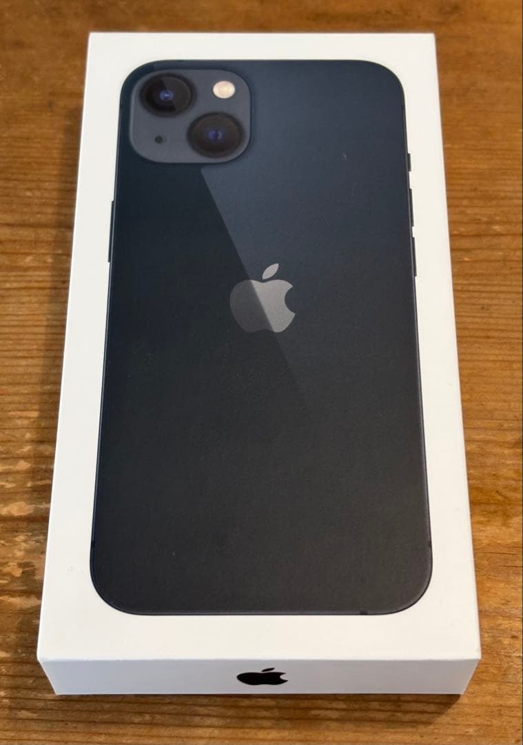 iPhone 13 ミッドナイト128GB 本体