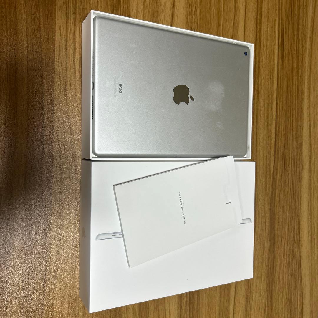 ⭐*️様 iPad第9世代64GBシルバー
