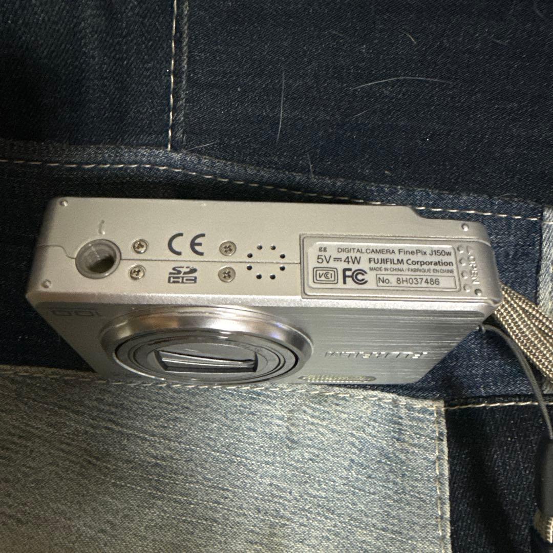 FUJIFILM FINEPIX J150W 本体