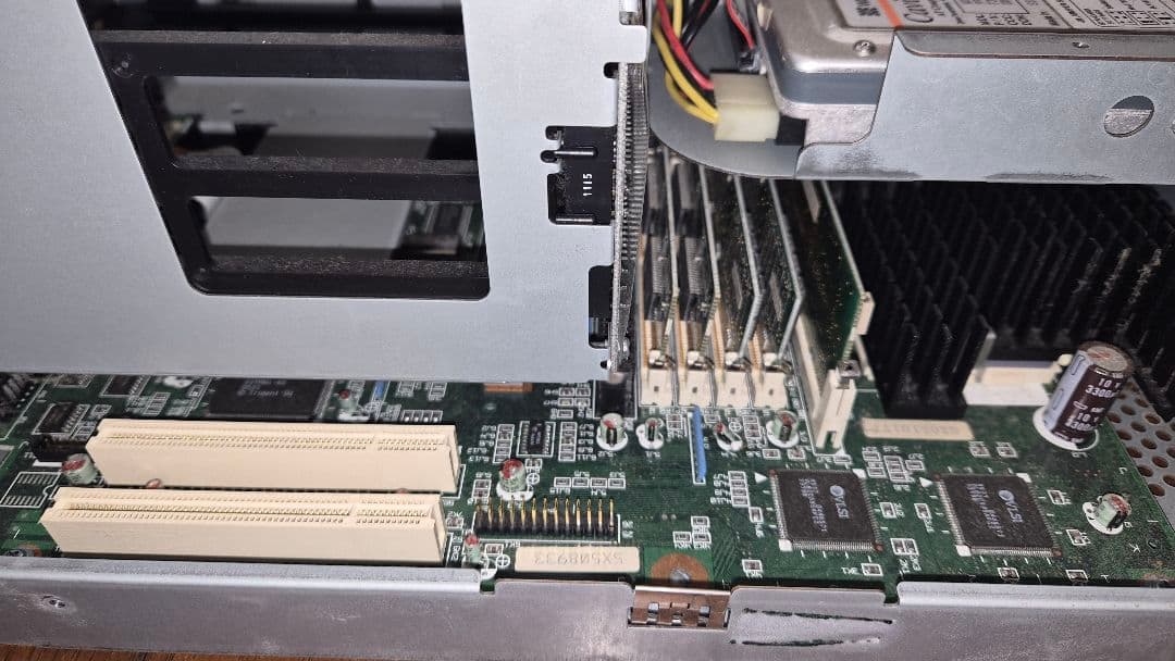 NEC PC9821Xa12/c8 HDD2.5GB メモリー48MB 起動確認