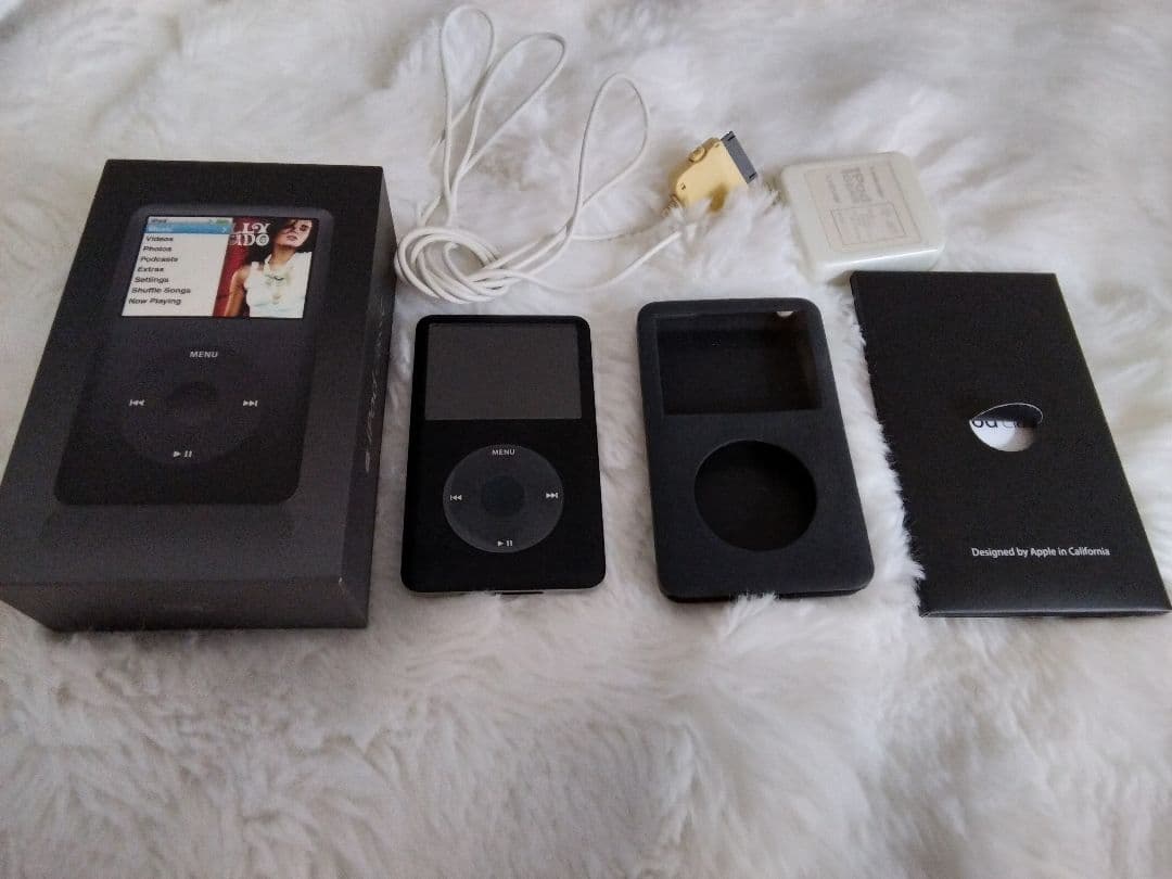 Apple iPod Classic ブラック 本体と付属品　80GB