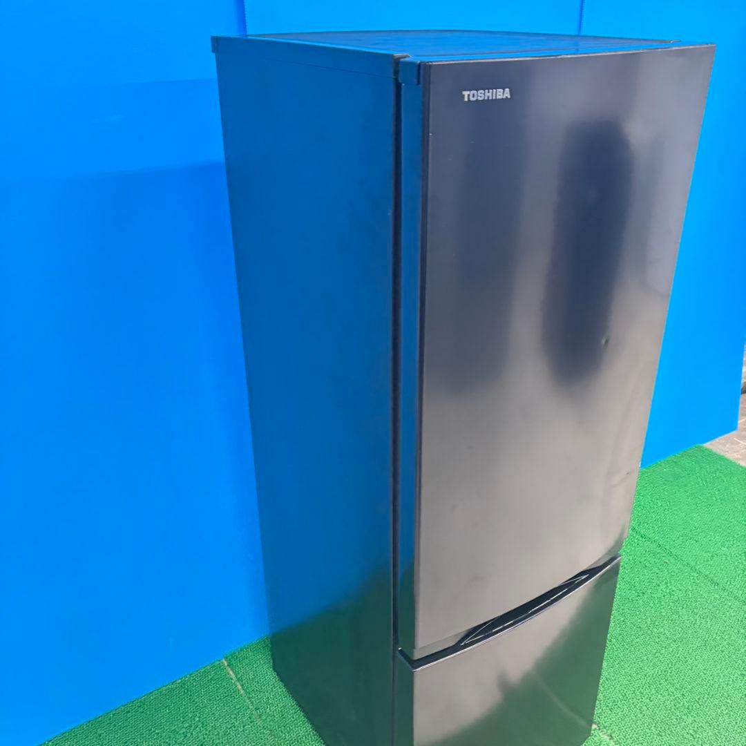 846 東芝　大容量　冷蔵庫　170L　小型　一人暮らし　右開き　2ドア　きれい