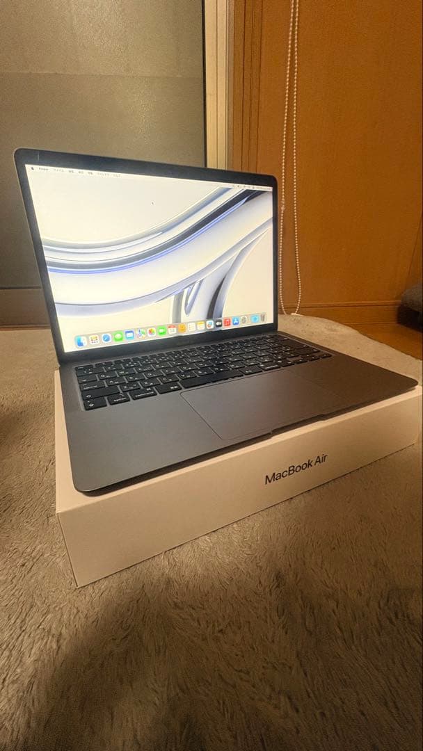 【早い者勝ち】MacBook Air M1チップ メモリ8GB 256GB