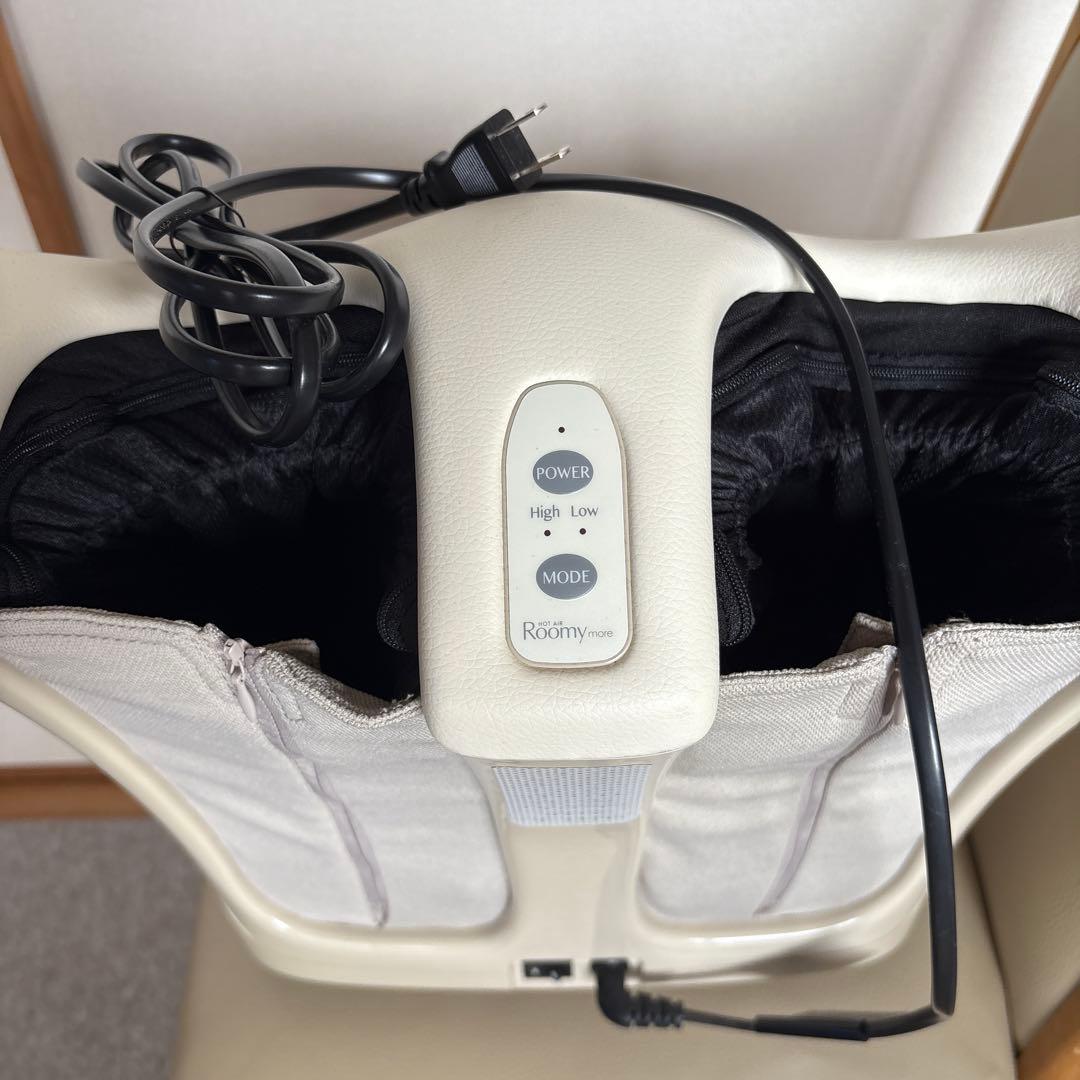 HOT AIR Roomy more足温器 ホワイト アイボリー