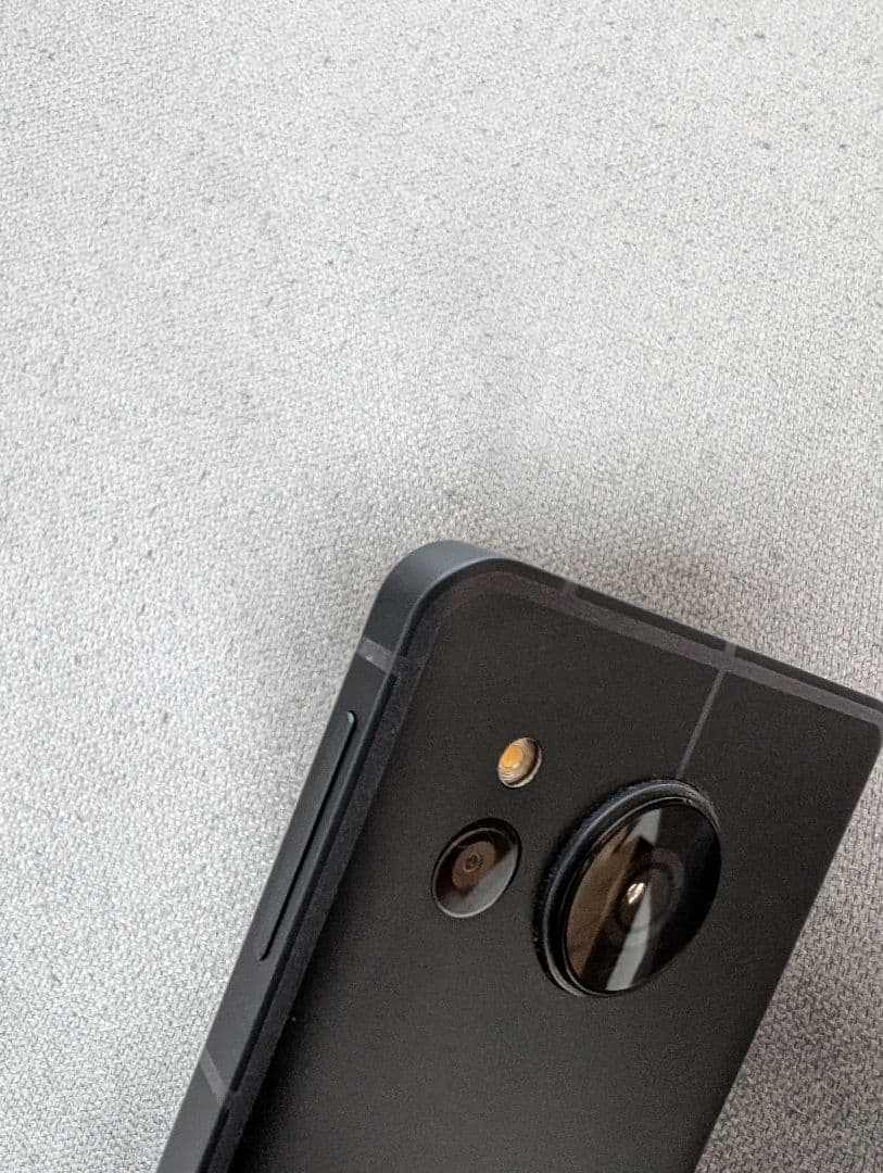 SHARP AQUOS sencn8 ブラック 　SIM フリー