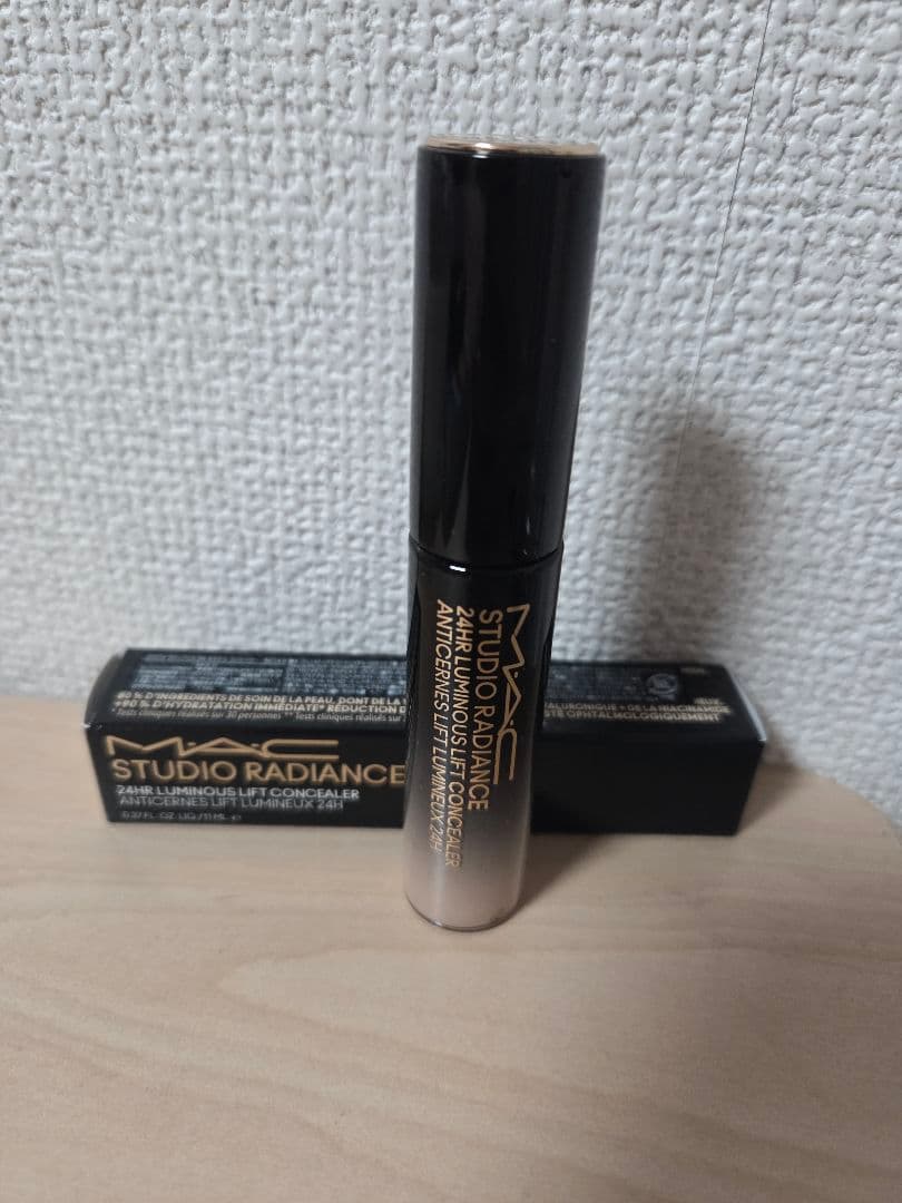 値下げました!MAC .スタジオ ラディアンス セラム ファンデーション