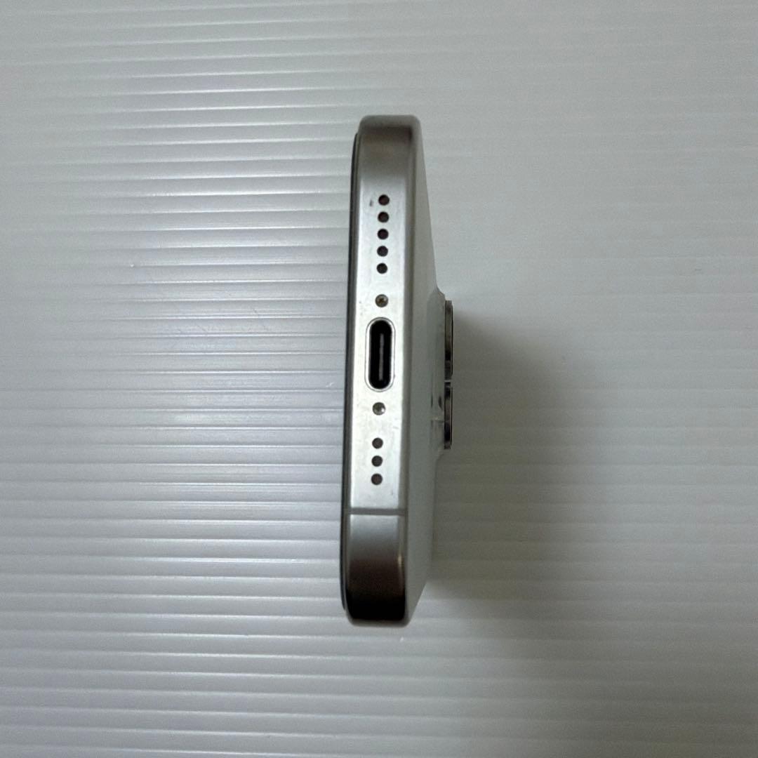 背面割れジャンク iPhone15 pro SIMフリー 256GB