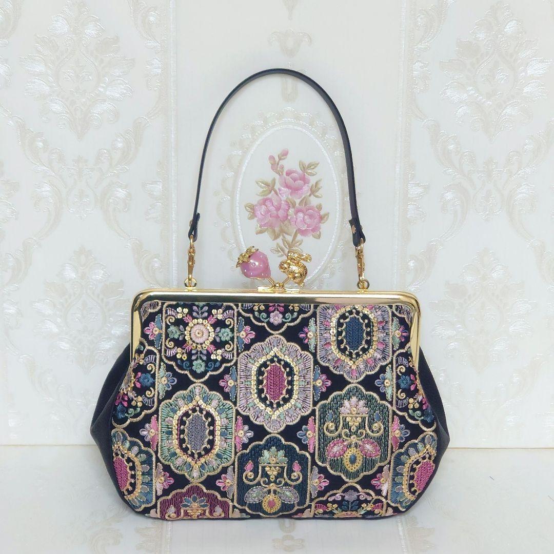 ひさちゃん様 インド刺繍 がま口ミニバッグ ハンドメイド