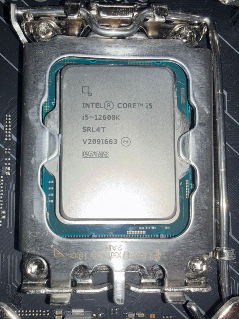 i5 12600K +TUF Z690セット Wi-Fi、クーラー、グリス付き