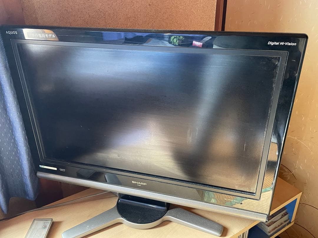 SHARP AQUOS デジタルHDビジョン液晶テレビ