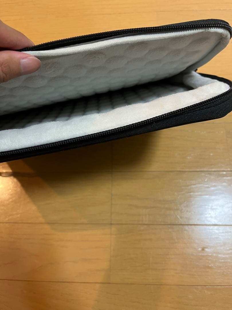 【美品】MacBook Pro 13インチ 512GB 2020年箱付　シルバー