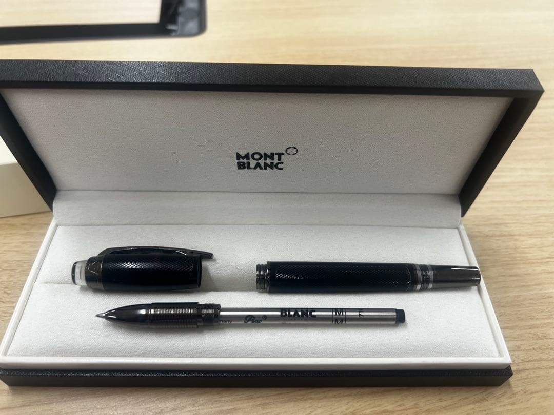 モンブラン　Mont Blanc スターウォーカーボールペンとノートのセット
