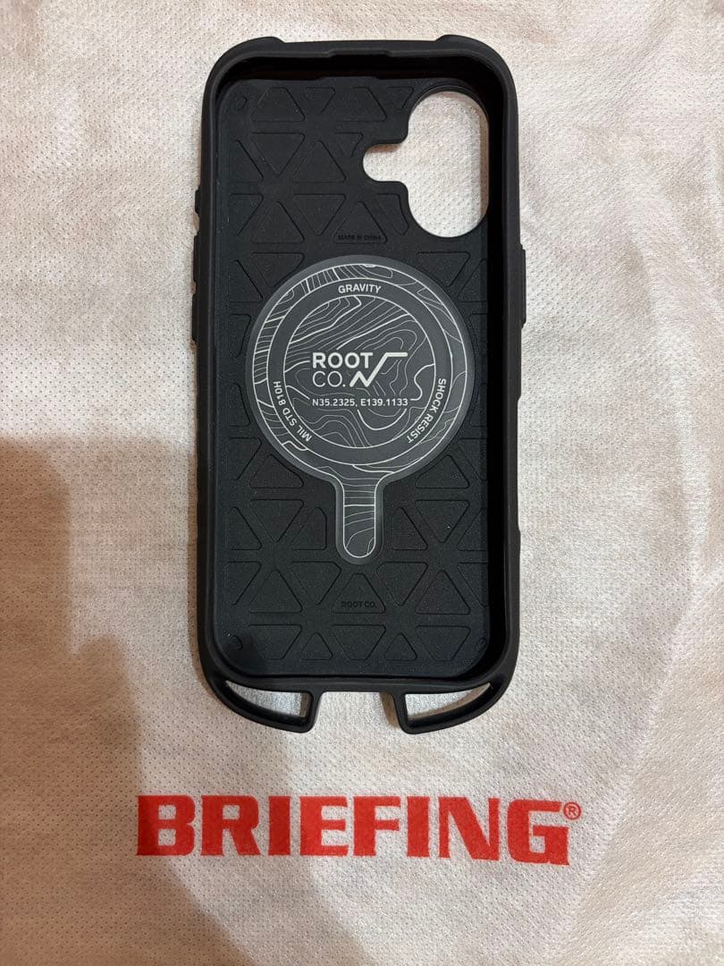 BRIEFING x ROOT CO. iPhone17 ケース