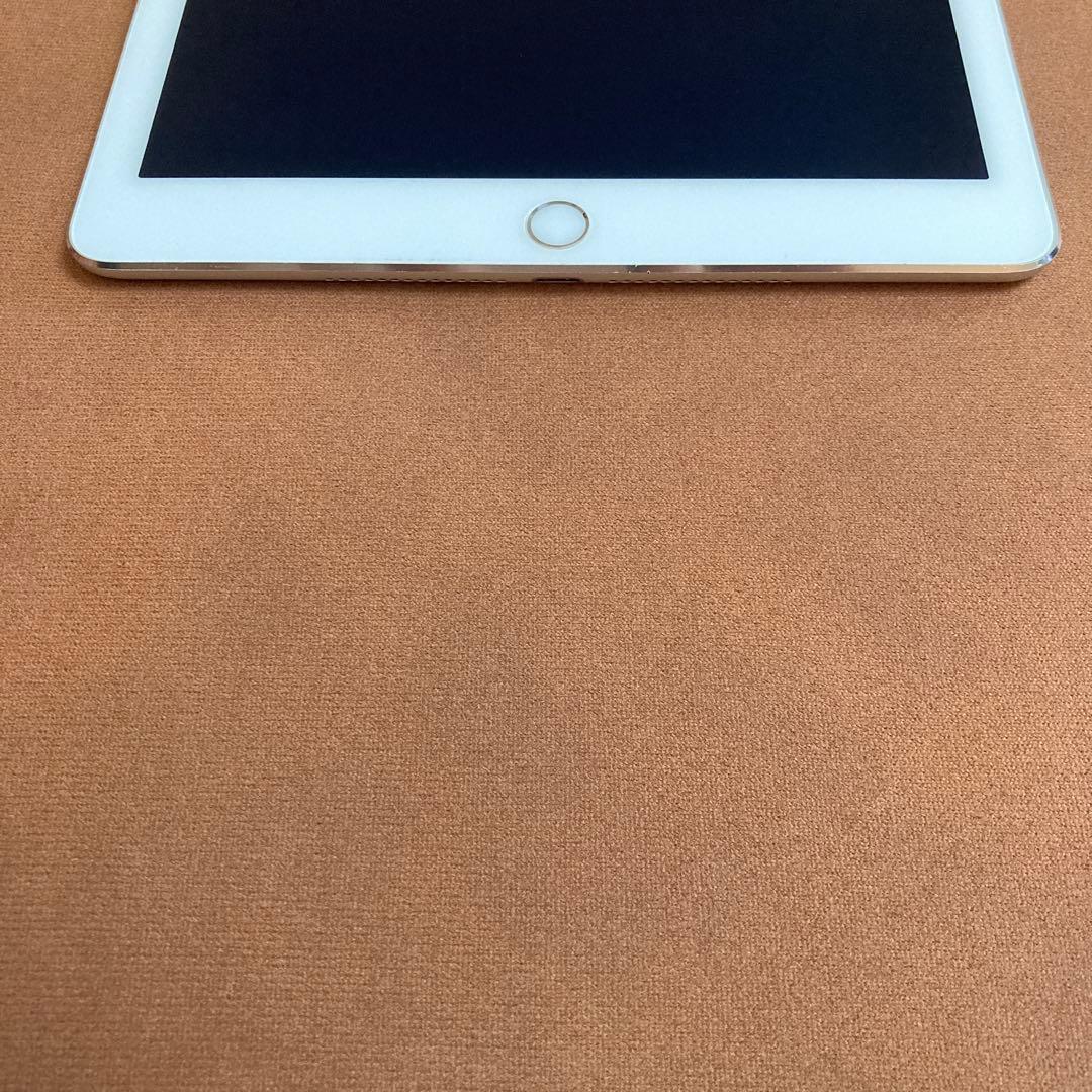 405【早い者勝ち】iPad Air2 第2世代 32GB ドコモ☆