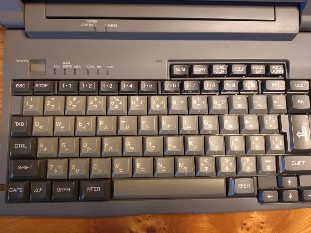 NEC　PC-9801 note NS/L ジャンク