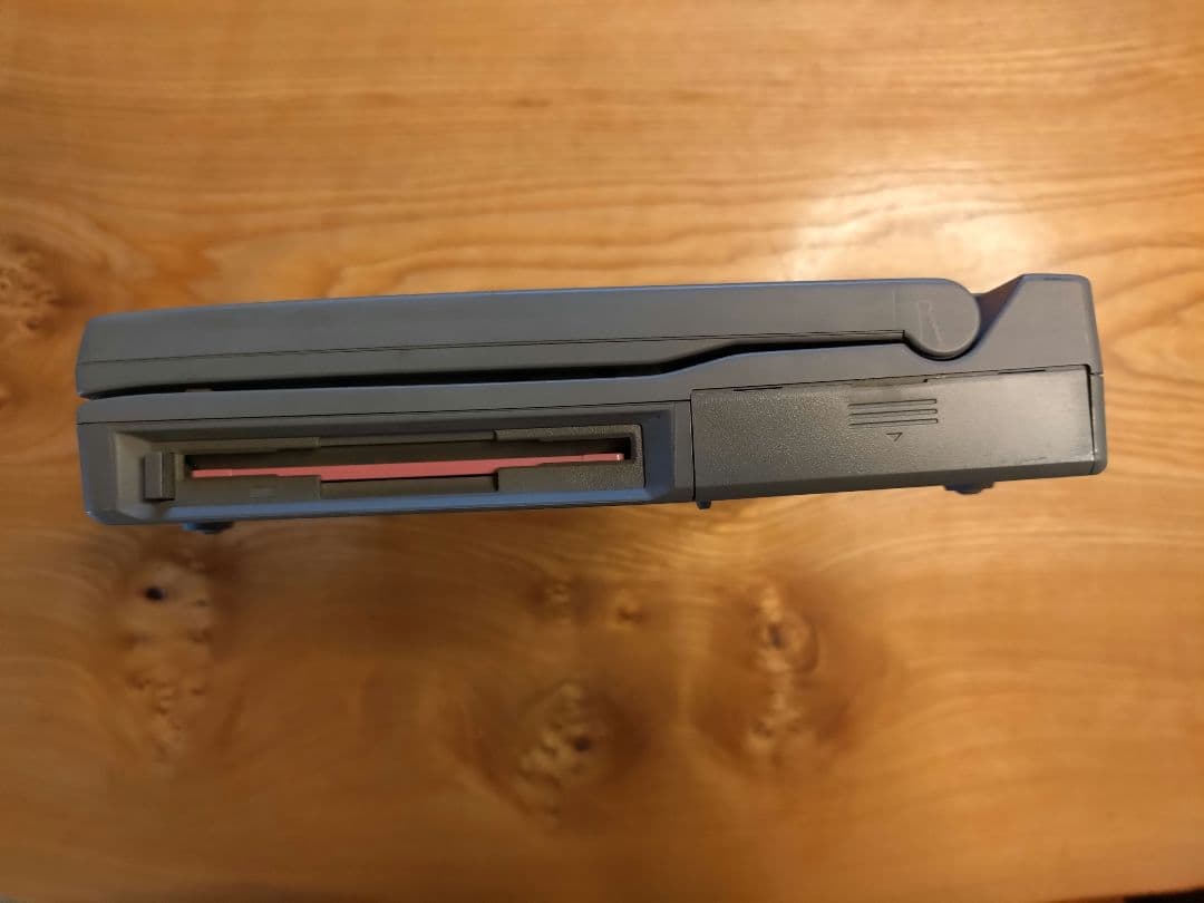 NEC　PC-9801 note NS/L ジャンク
