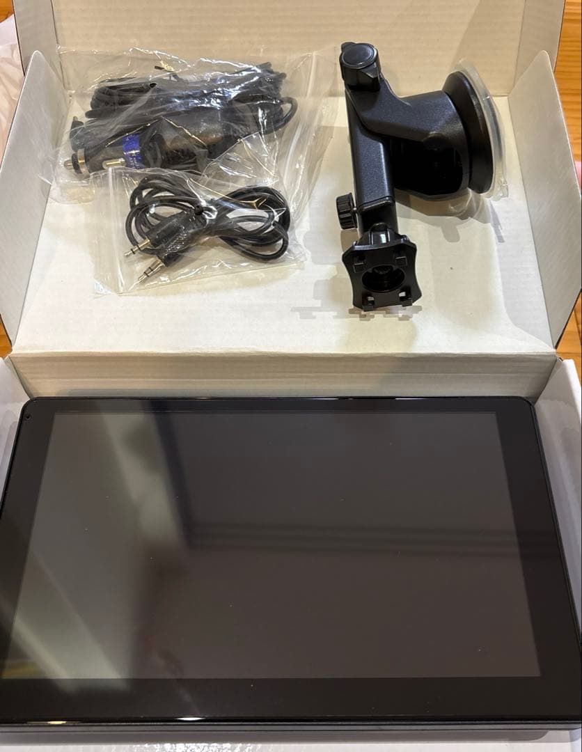 カーナビ ディスプレイオーディオ 9インチ ポータブル Wi-Fi