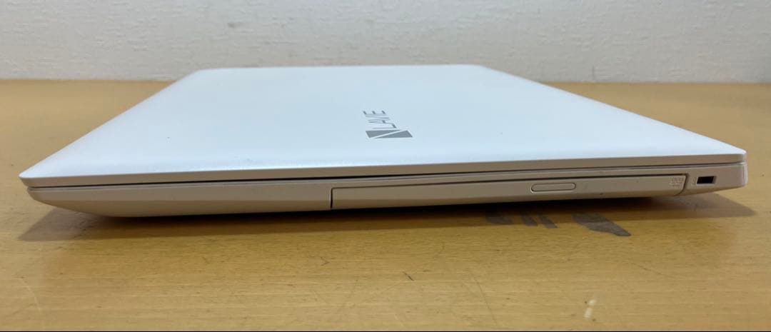 NEC LAVIE ノートパソコン PC-NS150KAW-KS カームホワイト