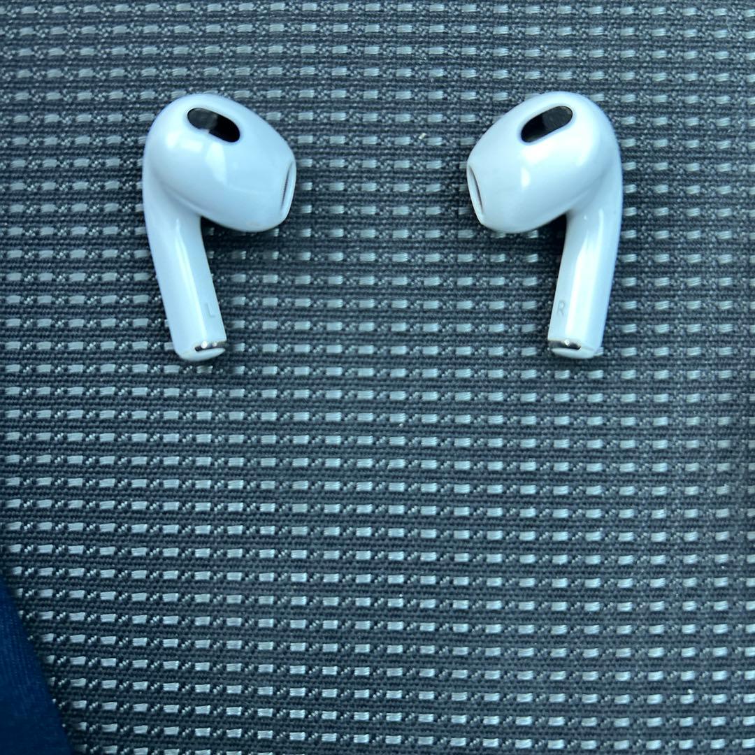 Apple純正 AirPods 第3世代 エアーポッズ MME73J/A