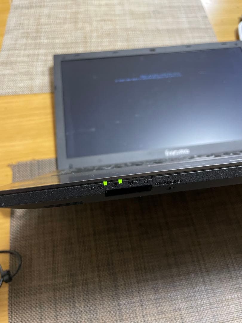iiyama ノートパソコン　used 訳あり