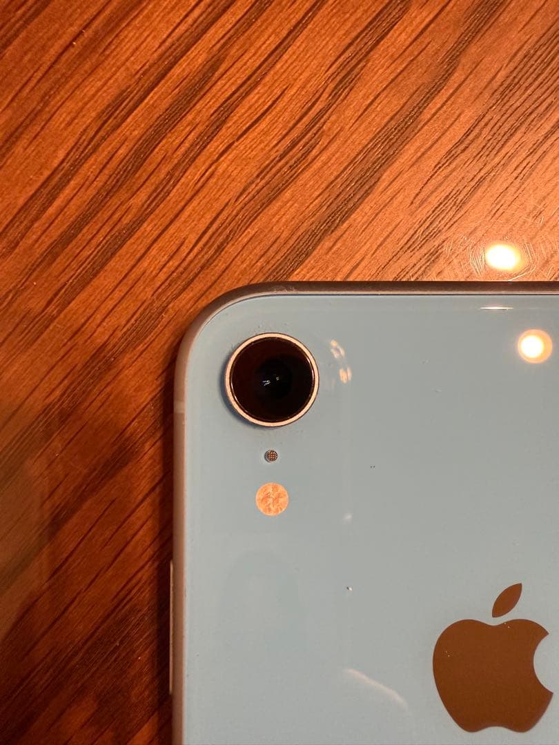 iPhone XR ブルー　128GB