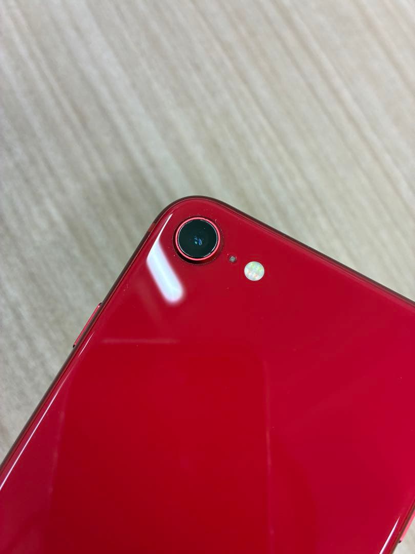 【美品】Apple iPhone SE (第2世代) PRODUCT(RED)