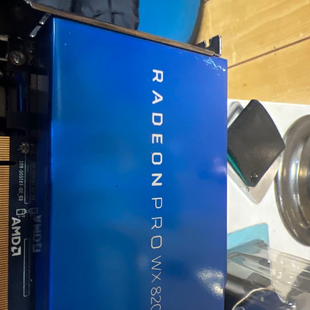 AMD Radeon Pro WX 8200 6枚セット
