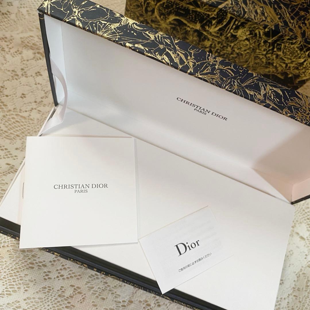 Dior メゾンクリスチャンディオール ミニチュアコレクション 香水　巾着付き