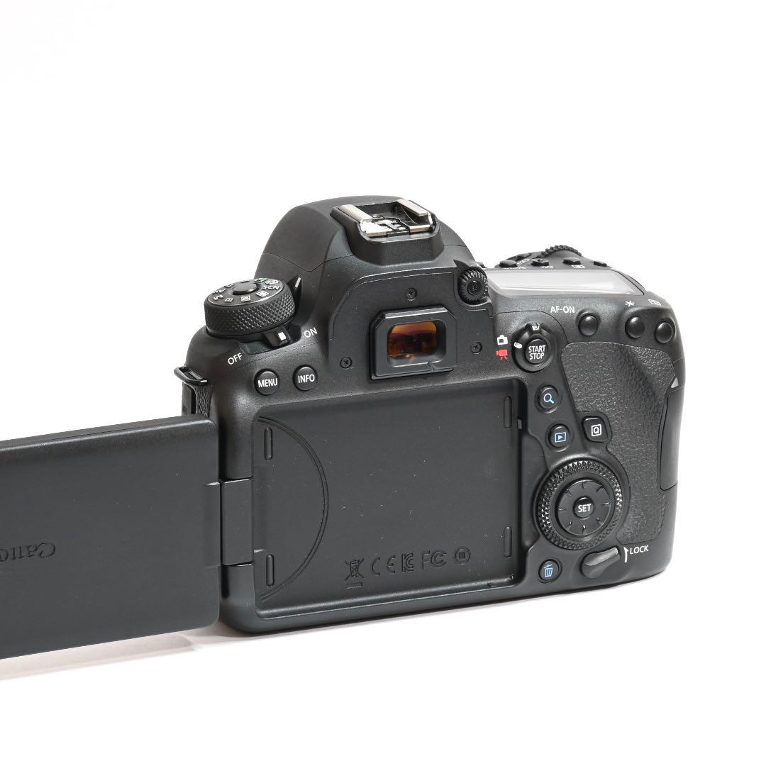 Canon EOS 6D markⅡ｜ショット数「10390回」