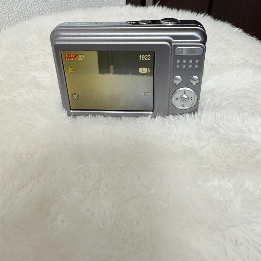 FUJIFILM FinePix AX660 デジカメ 乾電池式 SD付