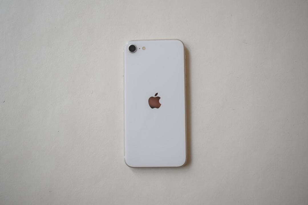 iPhone SE 第3世代 256GB スターライト