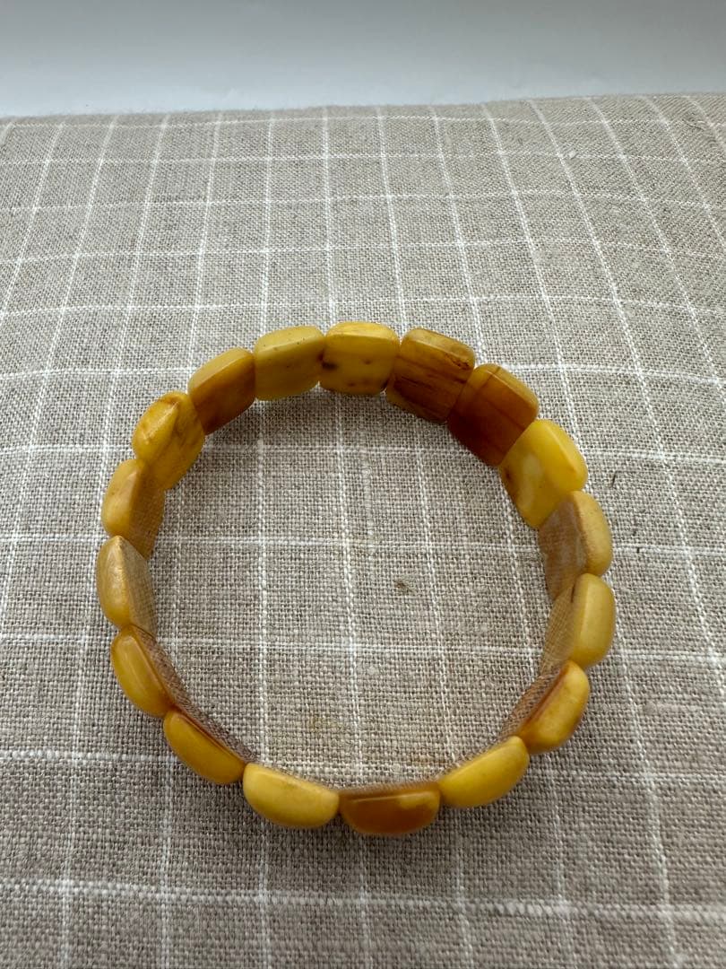 ☆天然☆ バルト海産　天然アンバー 琥珀 蜜蝋 ブレスレットフリーサイズ 美品