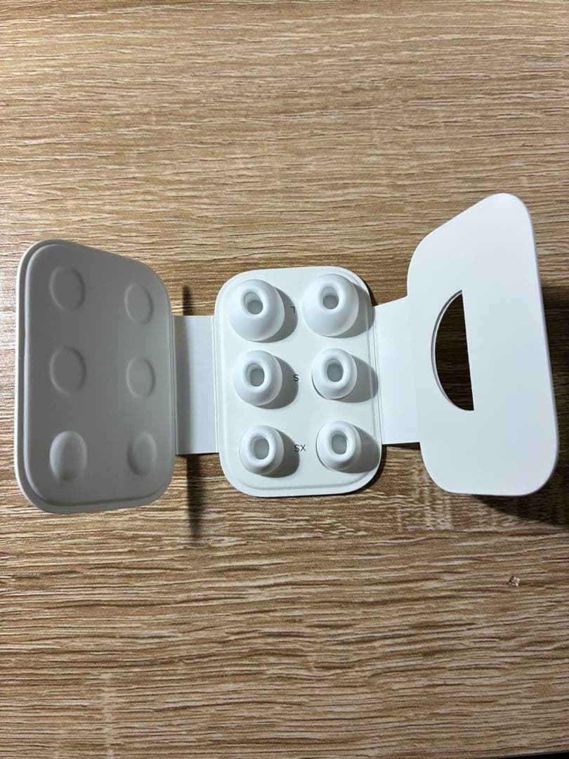 AirPods Pro 第2世代 USB-C 動作良好 箱付 付属品完備