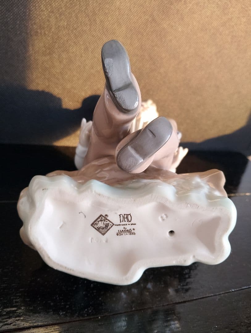 【LLADRO】 アコーディオンをひく少年