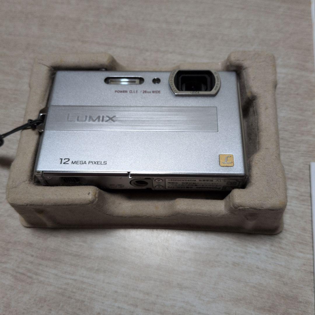 Panasonic FP8 コンパクトデジタルカメラ 12メガピクセル シルバー