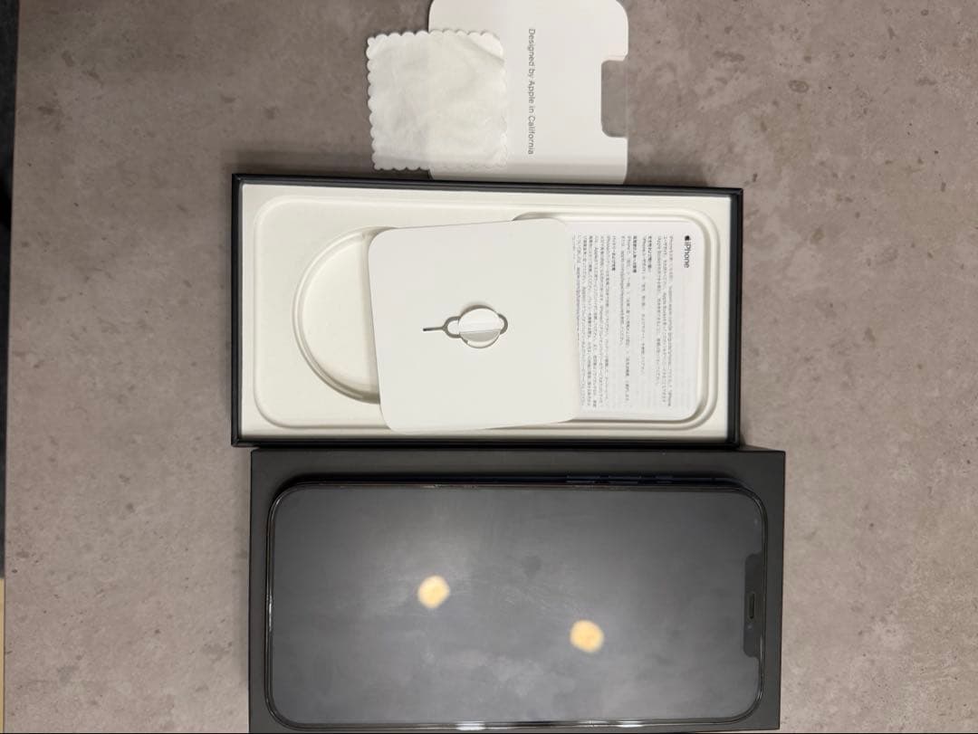 iPhone 12 Pro Max 512GB SIMフリー