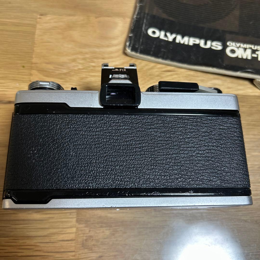 Olympus OM-1 シルバーボディー　プリズム腐食なし