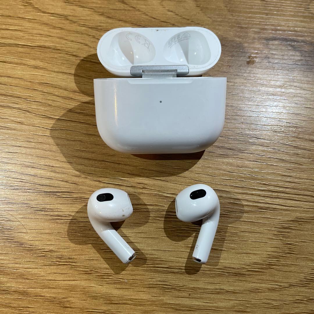 Apple Airpods 第3世代