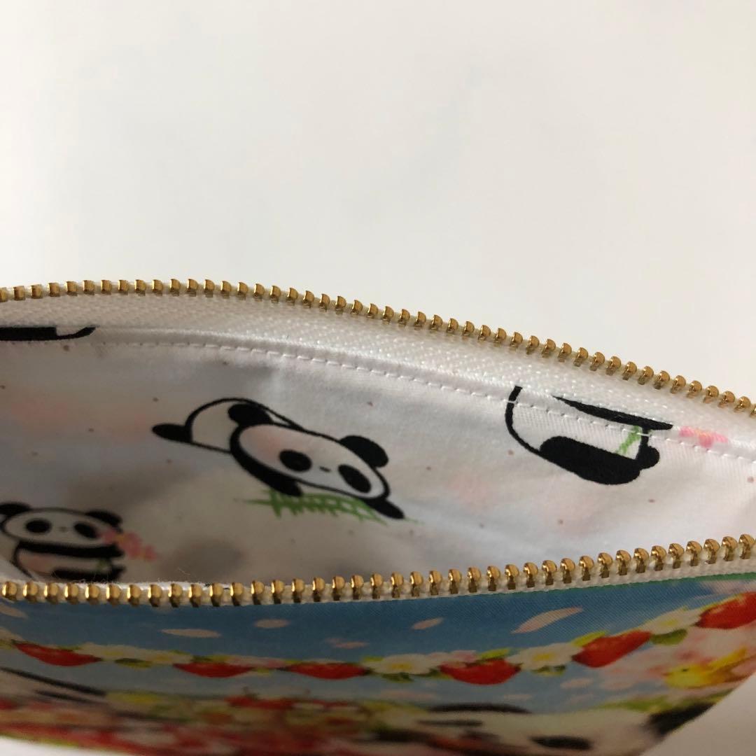 パンダ　パネル フラットポーチ　16cmファスナー