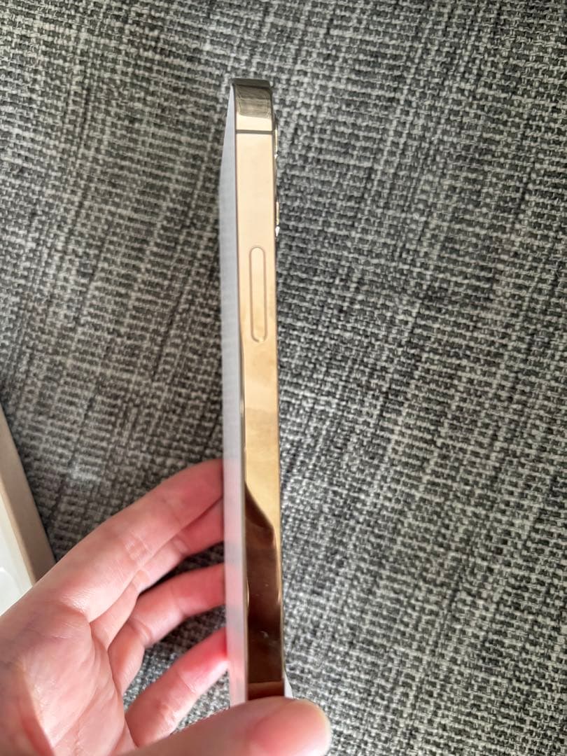 『新品未使用』Apple iPhone 12 Pro 128GBゴールド