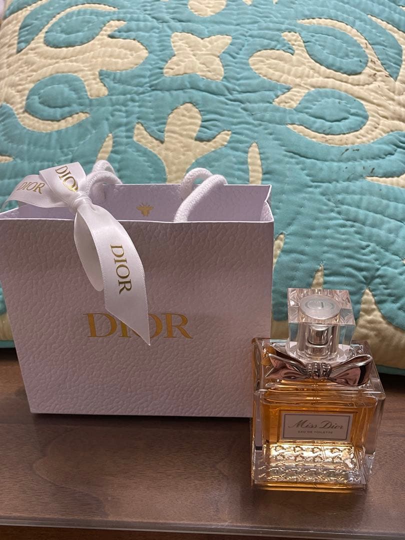Miss Dior オードゥトワレ　100m