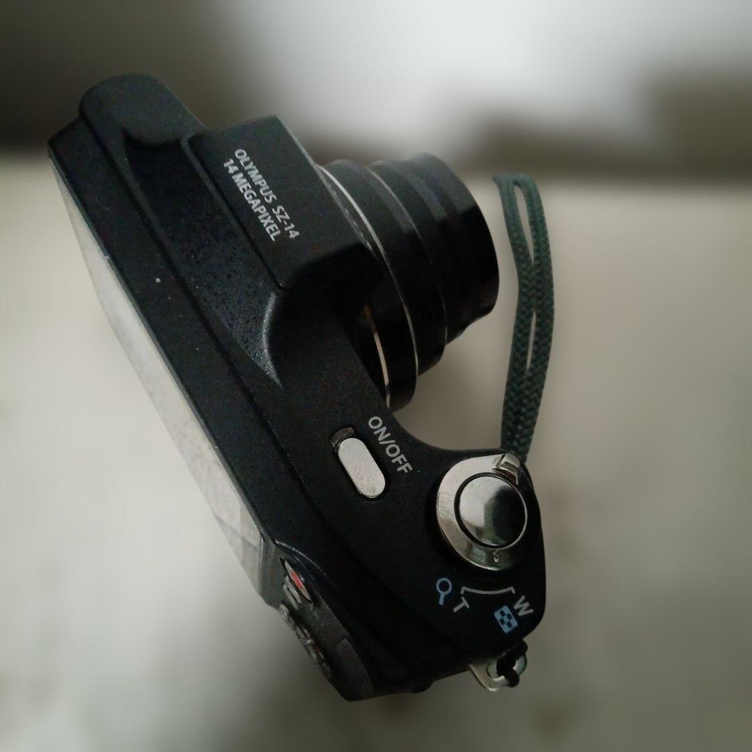 OLYMPUS SZ-14　コンパクトデジタルカメラ