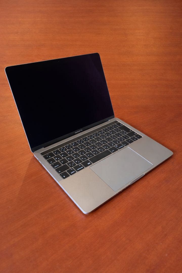 MacBook Pro Touch Bar 13インチ 2019 256GB