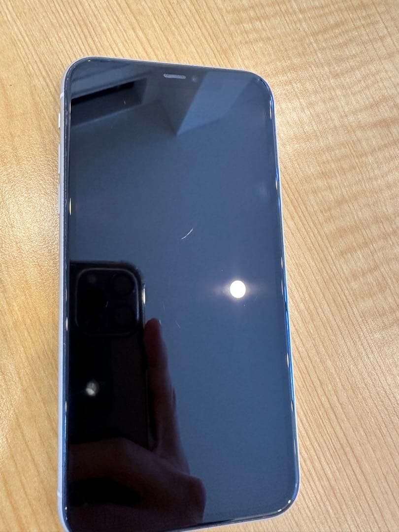 Apple iPhone 11 ホワイト　64gb