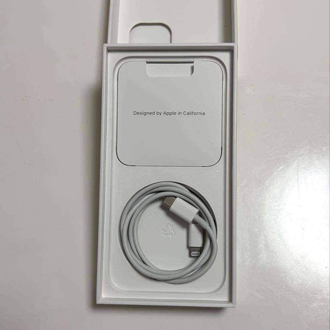 Apple iPhone 14パープル 本体 美品　箱　ケーブル付き
