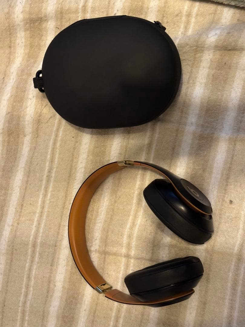 Beats studio solo 3 ワイヤレスヘッドホン