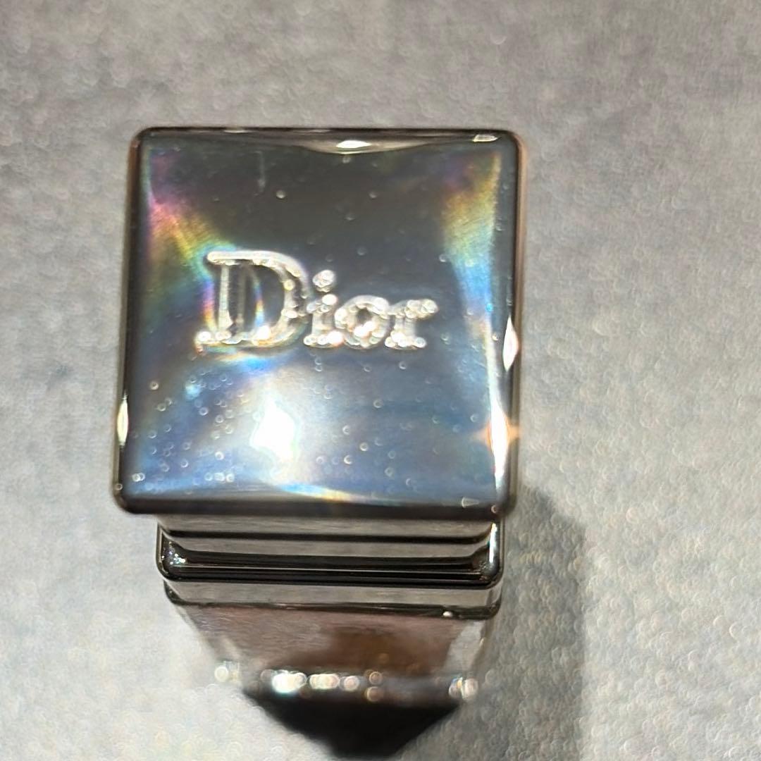 DIOR PRESTIGE マイクロ　ユイル　ド　ローズ　セラム