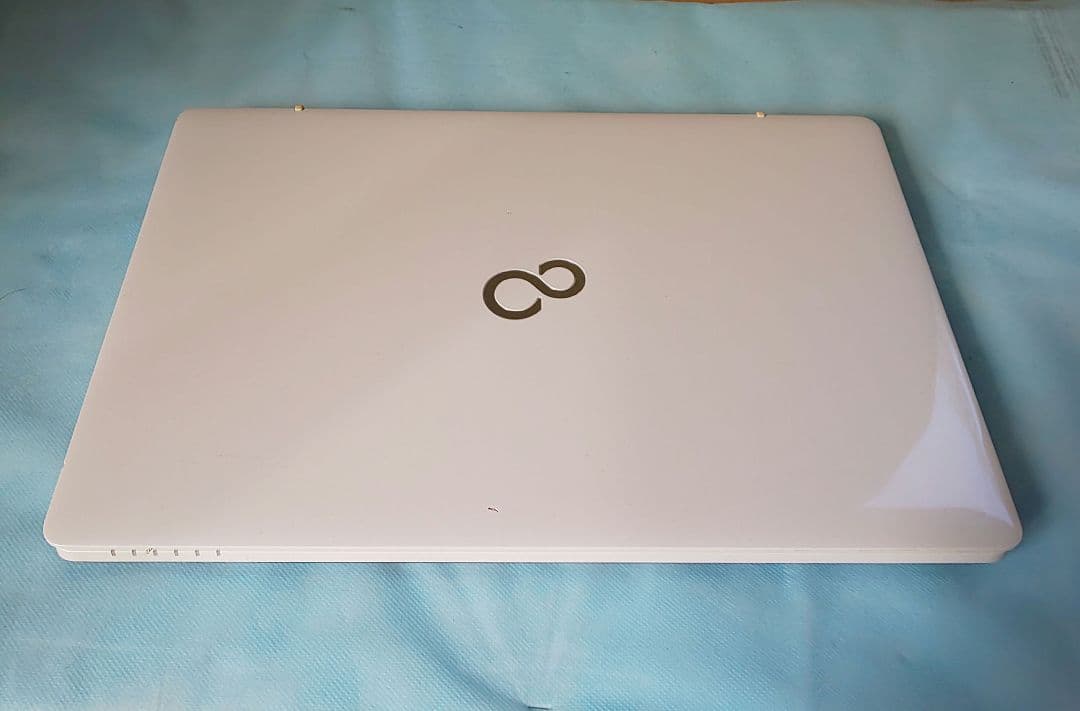 丁文重【ジャンク】【特価】第6世代i7搭載 LIFEBOOK AH50/X