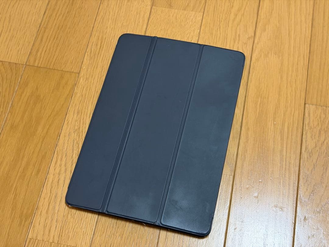 iPad Pro 10.5インチ 256GB セルラー スペースグレー カバー付